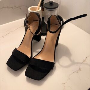 NWT A NEW DAY Faux Suede Black Square Toe Block Heel Sandals 7.5